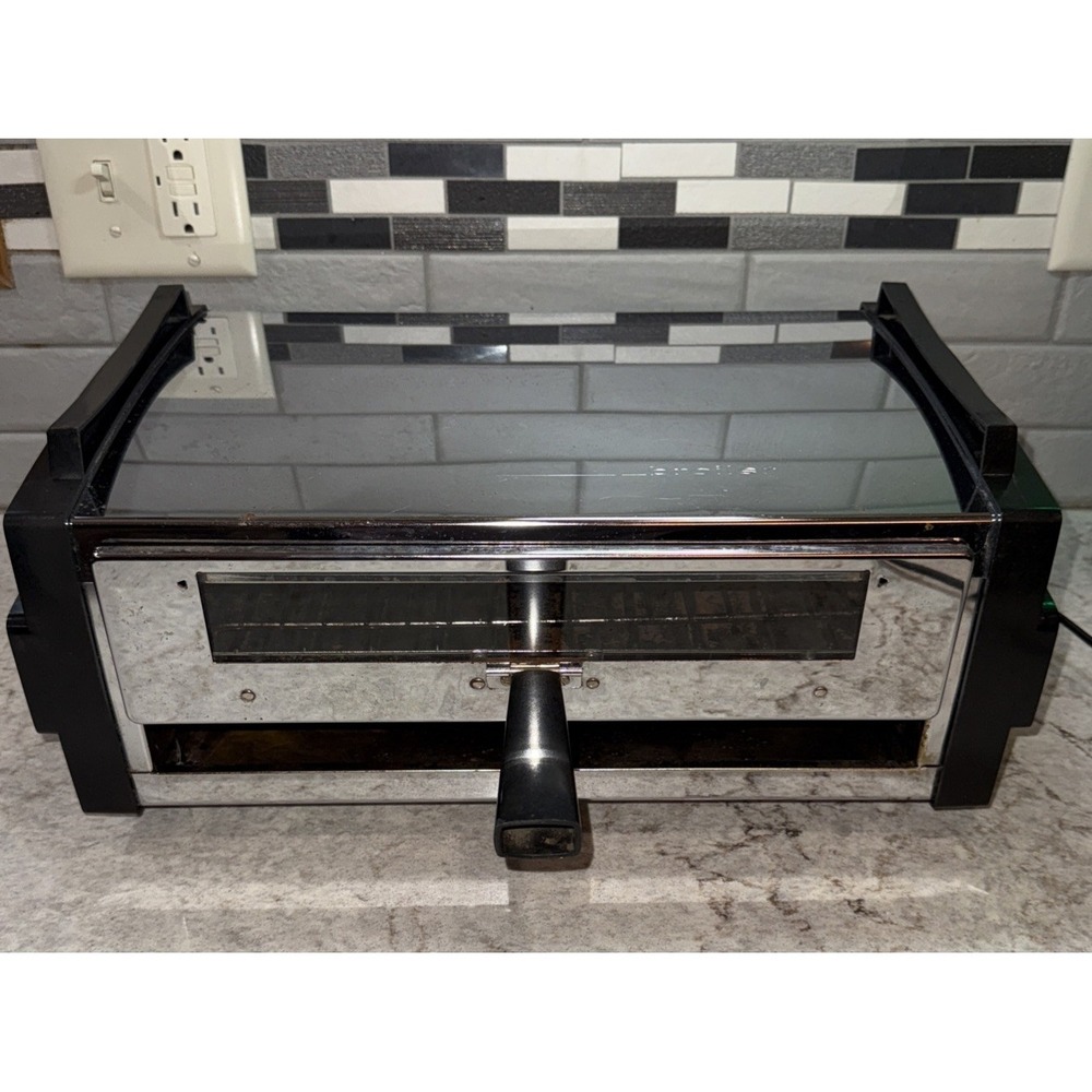 Vintage Toastmaster Reversible Tabletop Oven Toaster Broiler Model 5231 Chrome